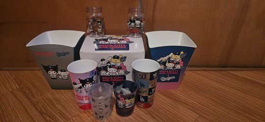 Dodgers hello kitty