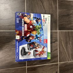 Disney Infinity 2.0 Edition: Marvel Super Heroes Starter Pack for the Xbox 360