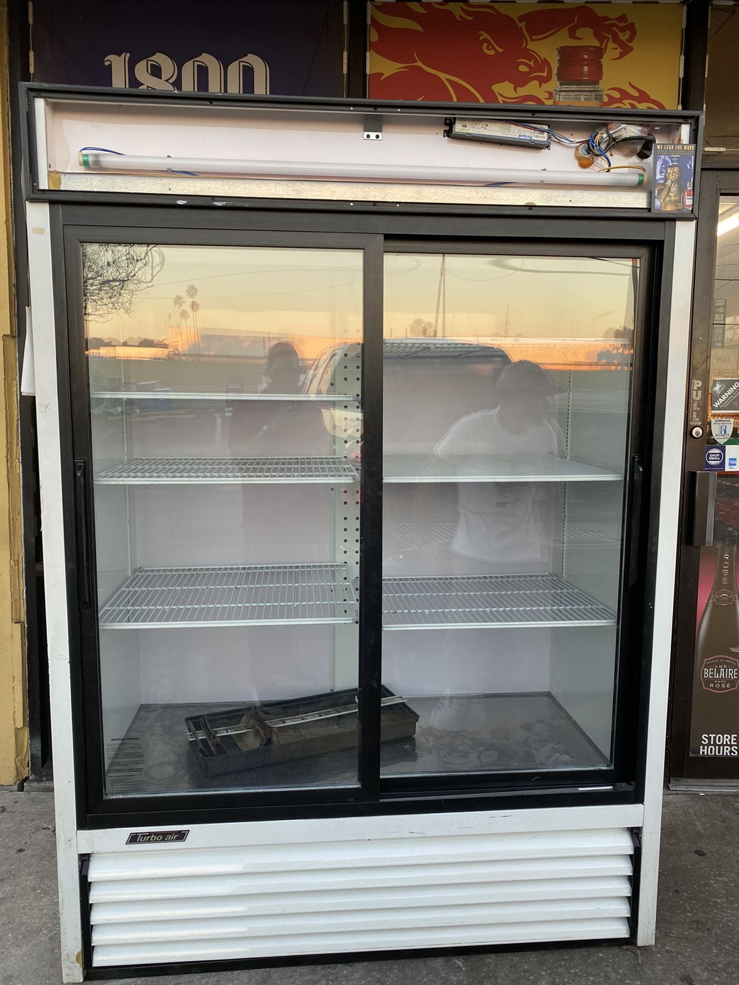 2 Door cooler Merchandiser TurboAir Cooler