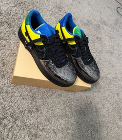 LV sneakers