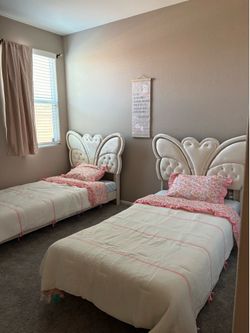 Twin bed’s