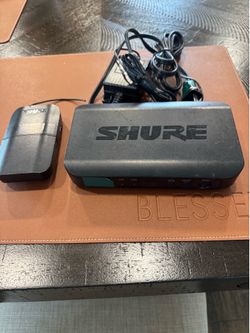 Shure wireless guitar system