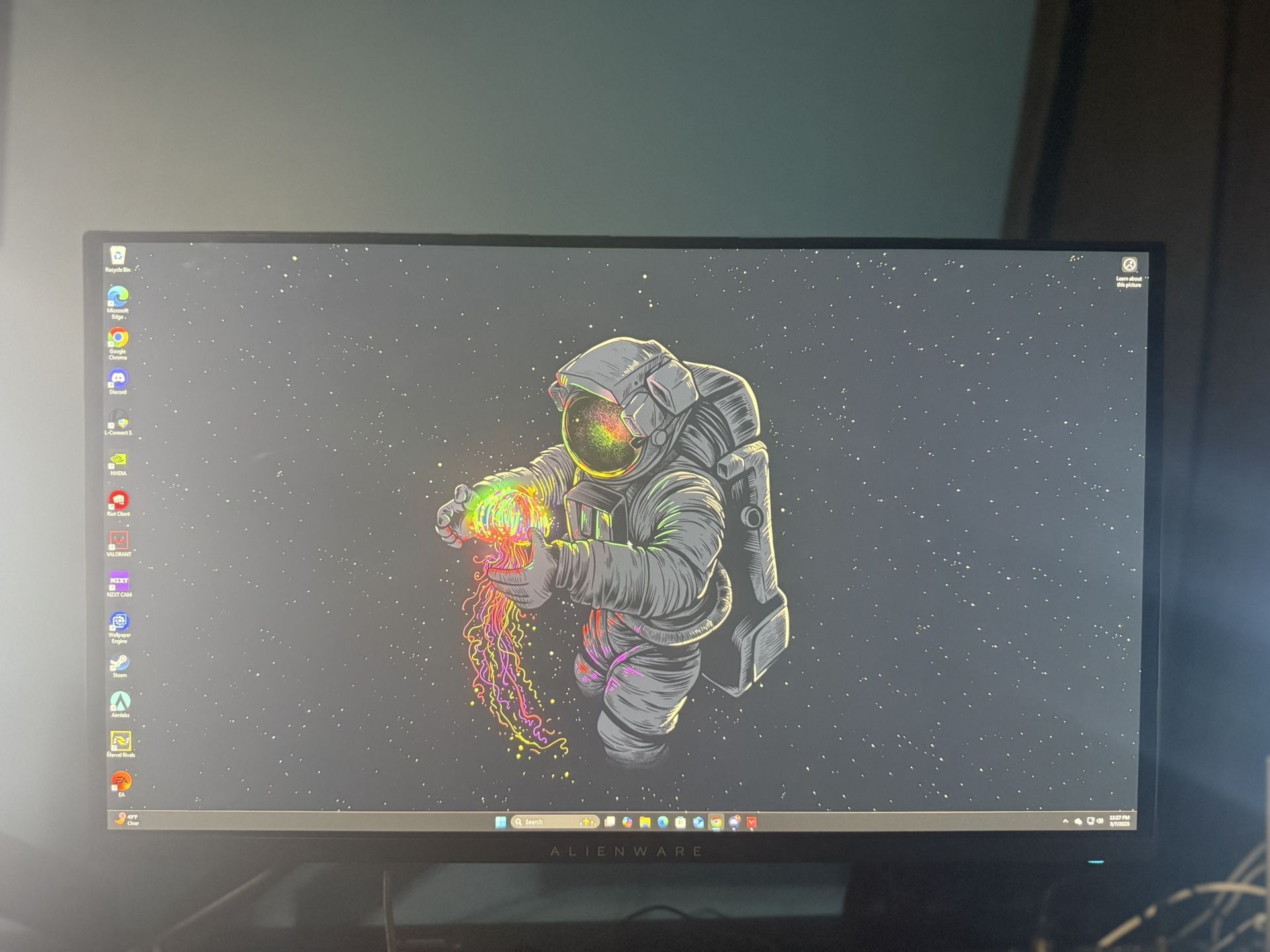 alienware aw2725df