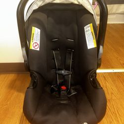 Babytrend Carseat 