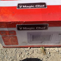 Magic Chef Microwave