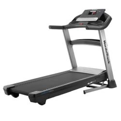 NordicTrack Treadmill Elite 900 