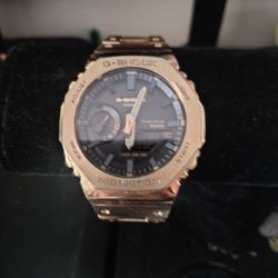 G-SHOCK GMB2100GD-9A