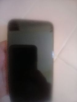 I phone 12 yellow new  unluck good for any company or carrier