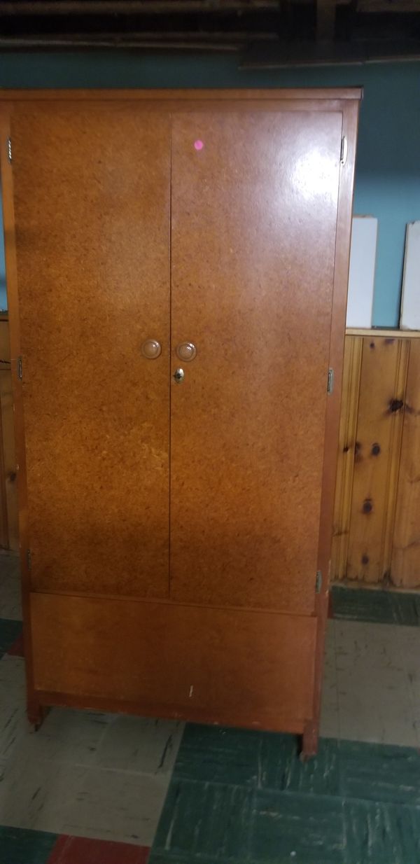 Vintage Cedar Lined Wardrobe For In Framingham Ma Offerup Vintage Cedar Lined Wardrobe