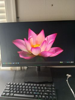 GAMING MONITOR - Titan Army