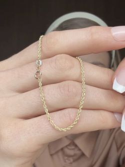 10k gold solid bracelet 6/5 “
