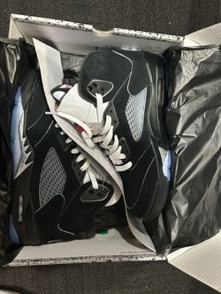 Jordan 5 size 8