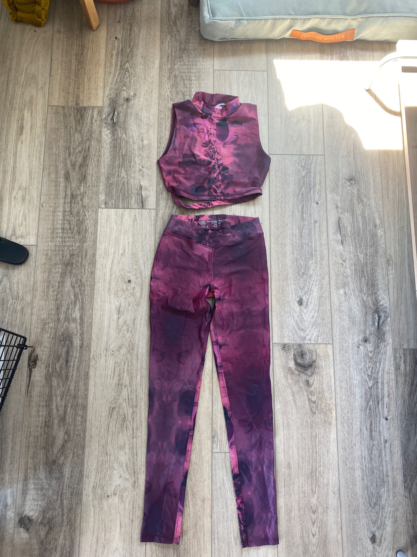 Inhala Soulwear yoga set