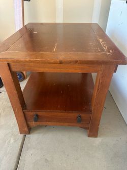 End table