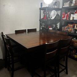 8 Seating Dinning Table 