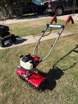 Mantis
35cc 4-Cycle XP Gas Tiller with Kickstand
