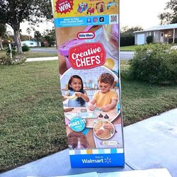 LITTLE TIKES CREATIVE CHEFS LARGE CARDBOARD THREE SIDED SIGN DECOR