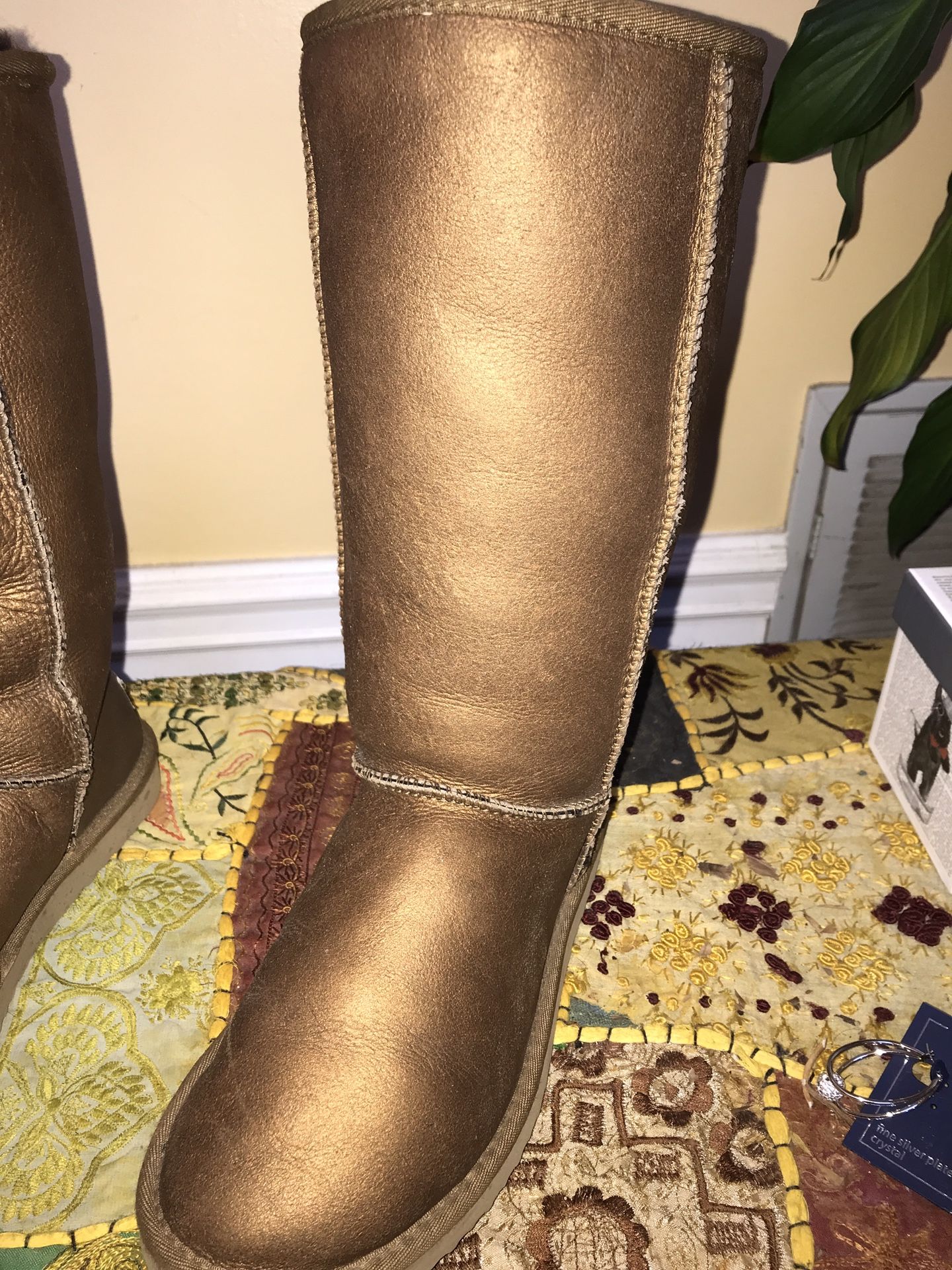 Ugg Boots Size 7 Copper/Brown