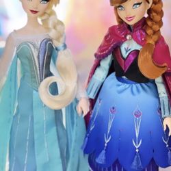 Vhtf *INHAND* Elsa And Anna FROZEN collectors Set D23 ‘22 SOLD OUT ITEM