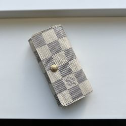 Louis Vuitton Key Chains 