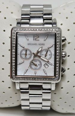 MICHAEL KORS MK-5350 Women's Watch MOP Dial Rhinestone Bezel