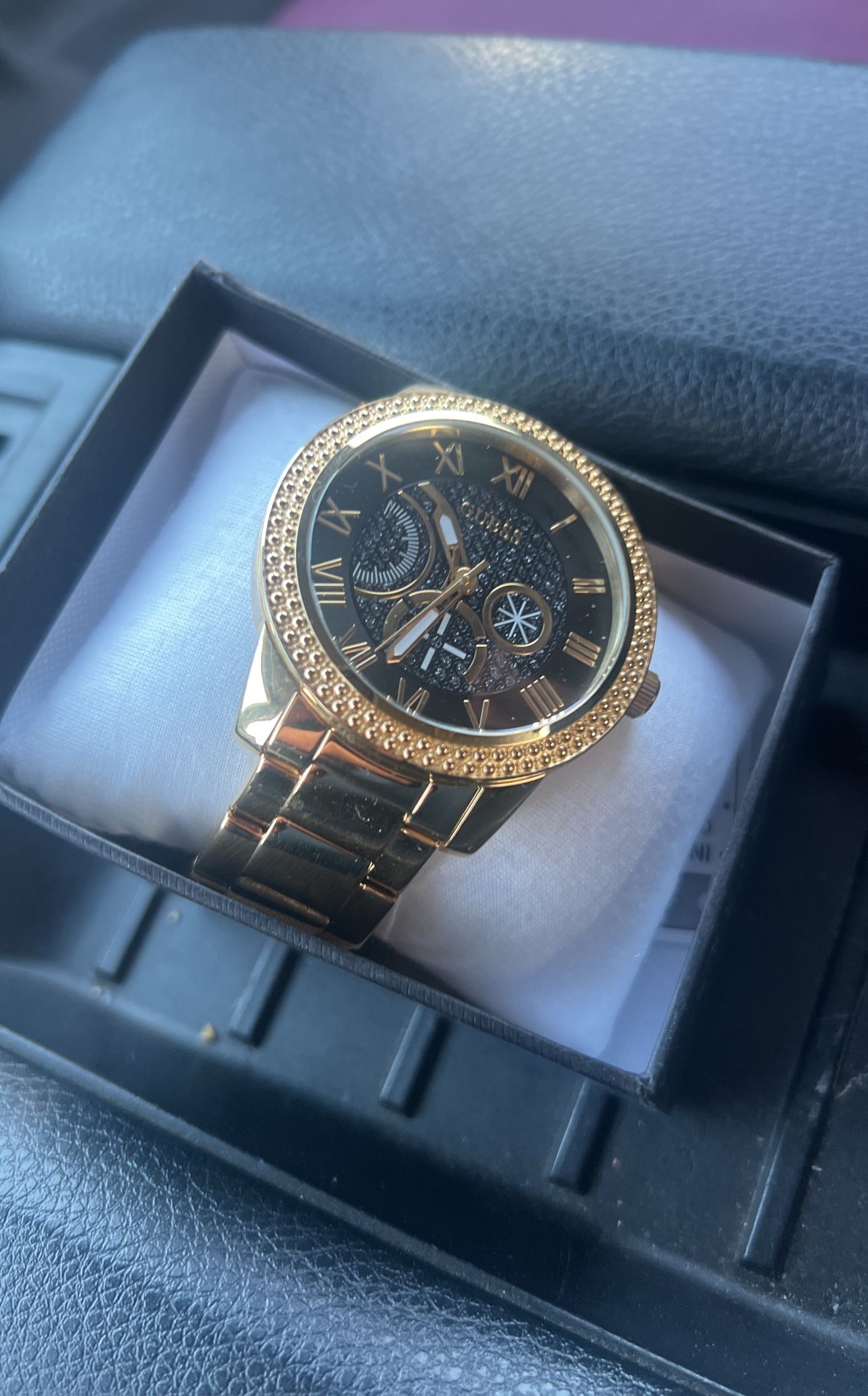 Guess Watch Gold