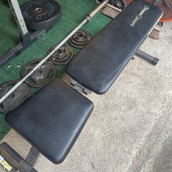 Adjustable weight bench