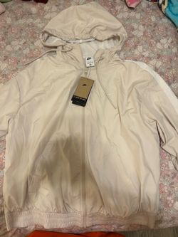 nike loose fit wind blocker