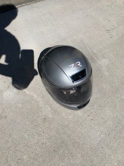 Motorcycle helmet