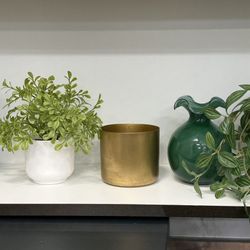 Artificial Plants And Planters