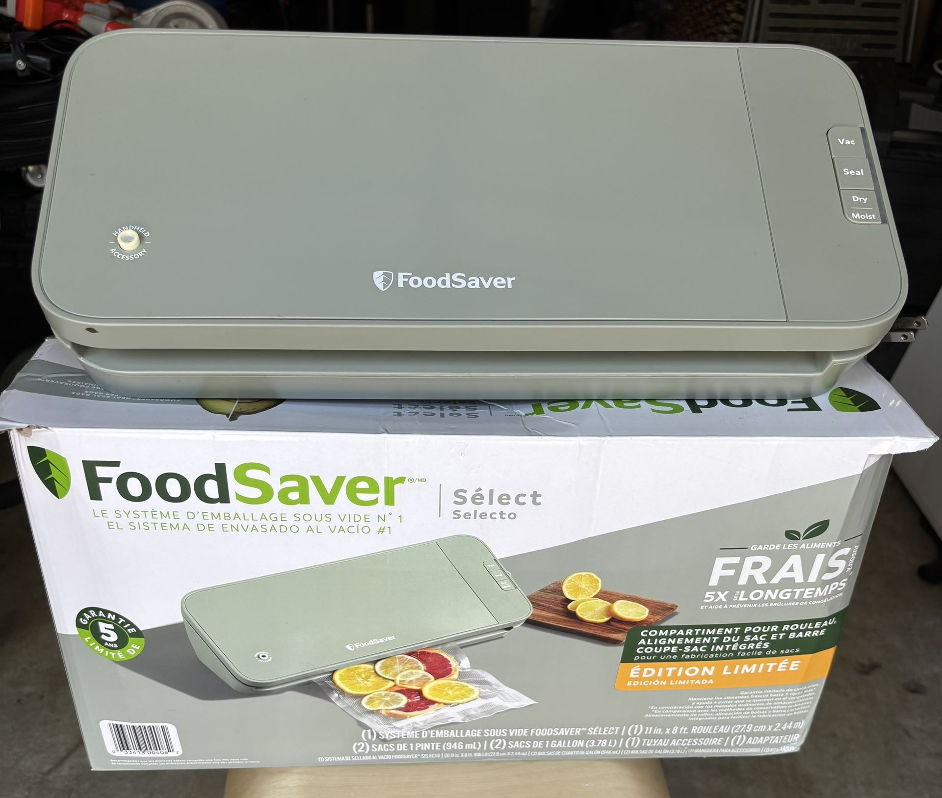 FoodSaver Select Vacuum Sealer Special Edition Color Sage