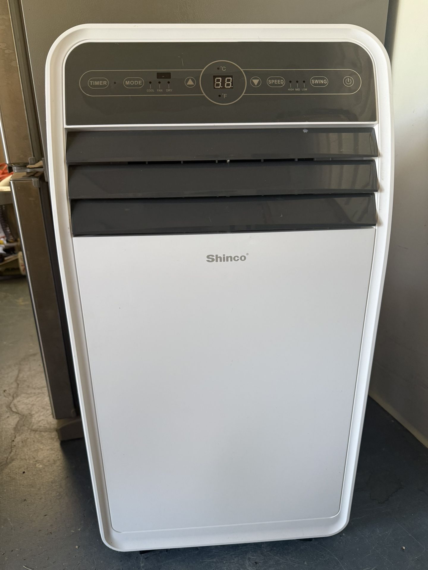 Shinco 12,000 BTU Portable Air Conditioner