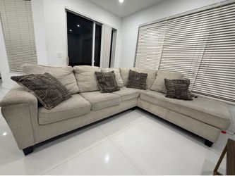 2-Piece Sectional with Chaise - good condition