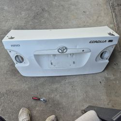 2003 - 2008 Toyota Corolla Trunk Lid