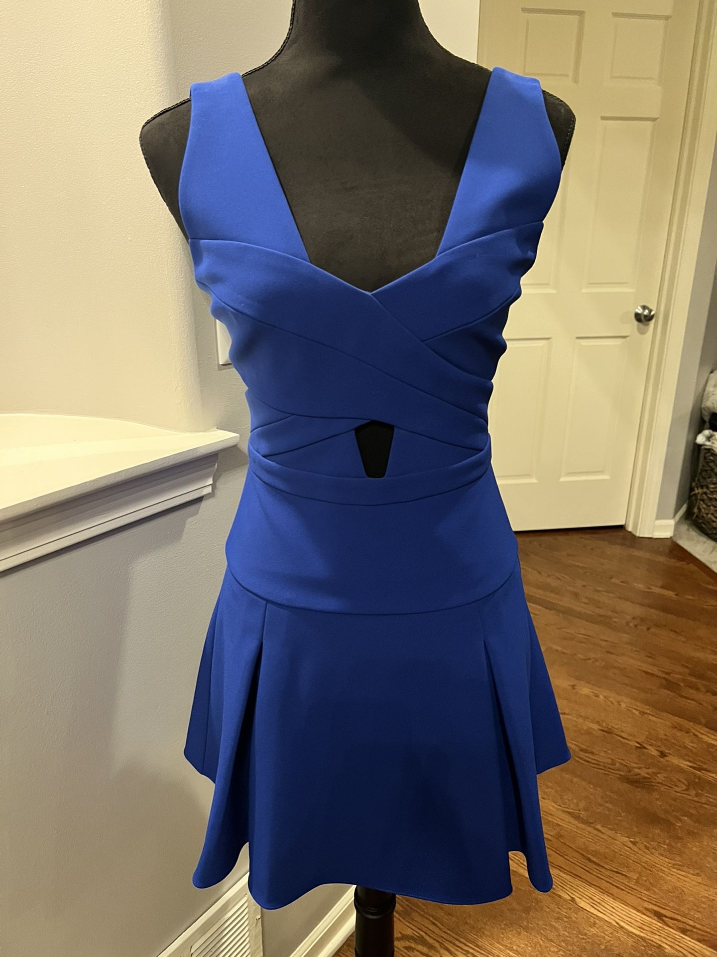 Gorgeous Blue BCBG Dress! Size