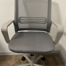 Office Chair, Like New! $15 or Best Offer