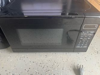 Used microwave $20