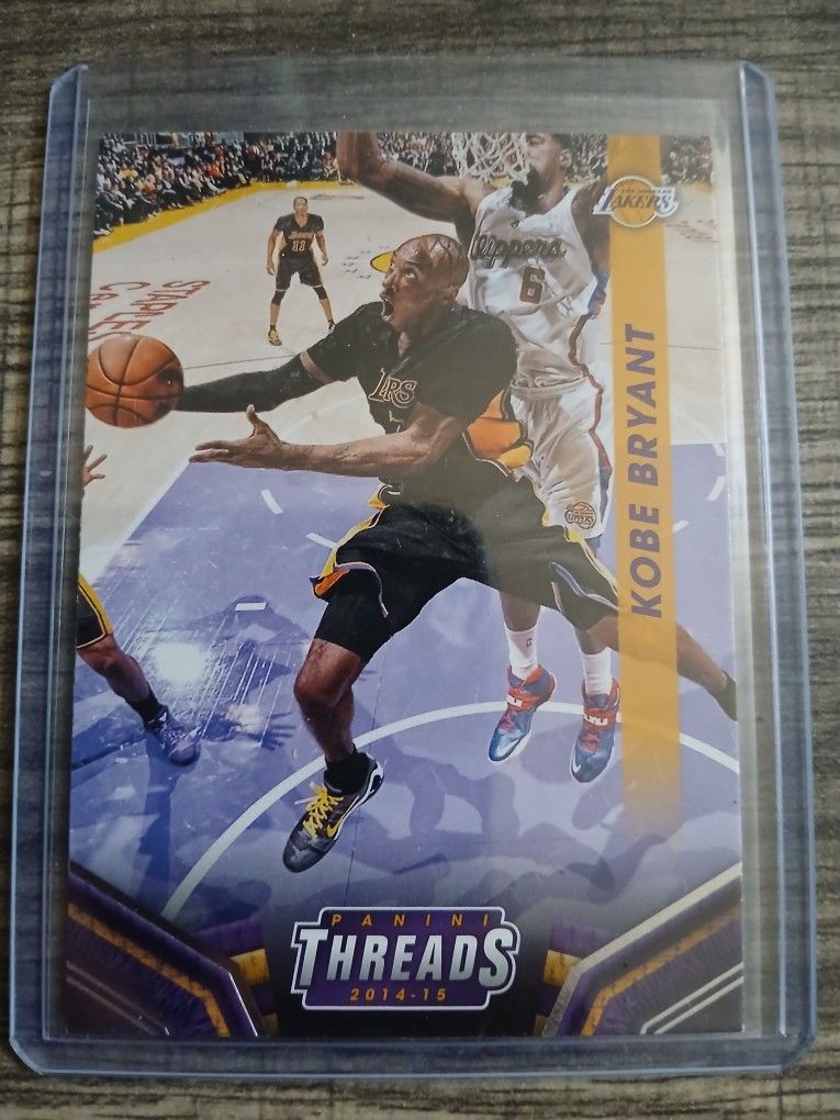2014-15 Panini Threads Kobe Bryant,  Los Angeles Lakers #111 basketball card