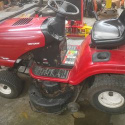Riding Lawn Mower-Garage Kept 