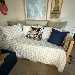 Day Bed