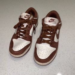 Nike Dunk Low Colorblock Brown White Lace Up Low Top Sneakers 7.5