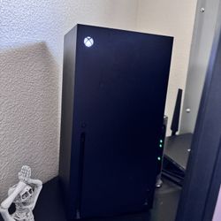 Xbox Series X Bundle