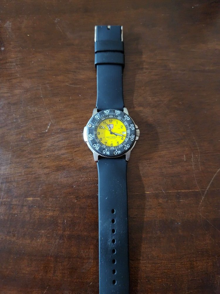 Vintage Luminox Watch 3100 Yellow Navy Seals Dive Watch