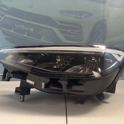 23 VOLKSWAGEN ID.4 LEFT SIDE LED HEADLIGHT 