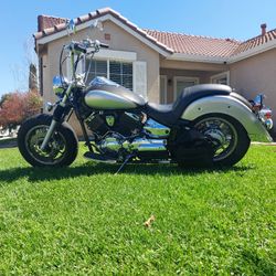 V star 1100 Clean Title