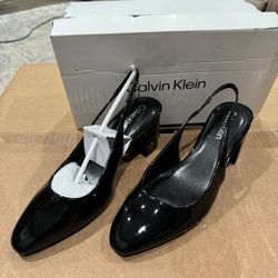 Calvin Klein Women's Scarlet Pump