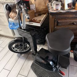 Electric 3 Wheel Scooter