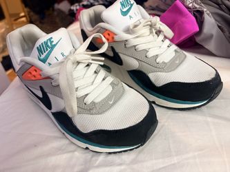 ✨ Nike Air Max – Women’s Size 6 ✨