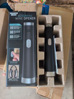Wine opener