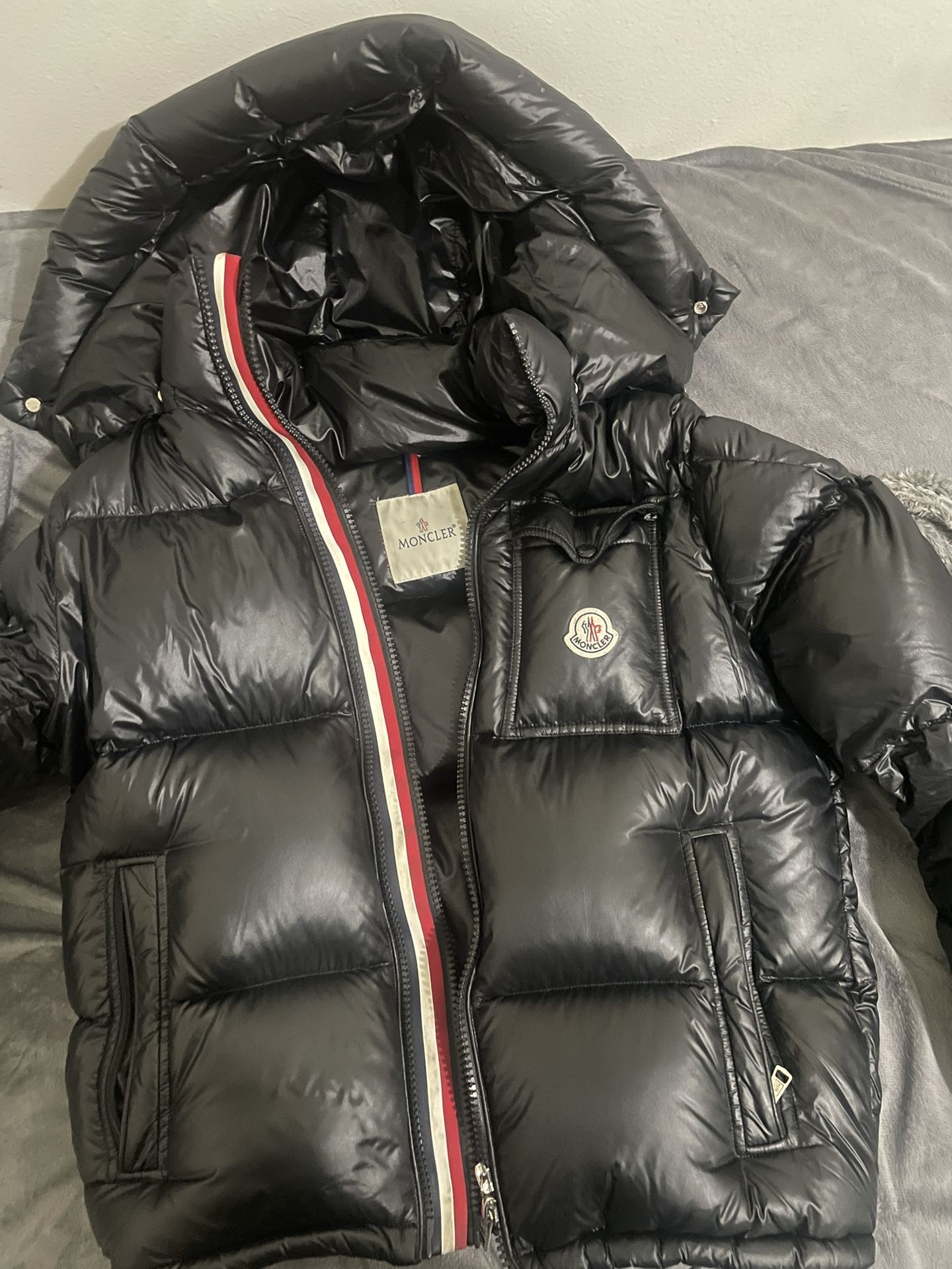 moncler montbeliard